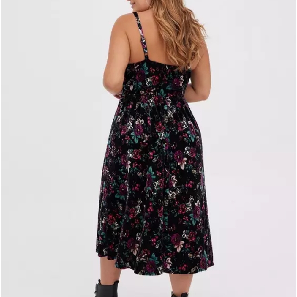 Torrid Midi Velvet Skater Dress With Pockets! - Picture 2 of 8